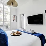 Modern Apartment - 2Br-6P - In Heart Of Le Marais