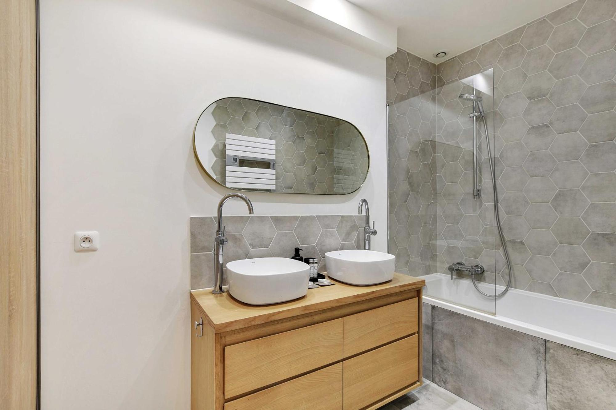 Modern - 2br-6p - In Heart Of Le Marais * Parigi