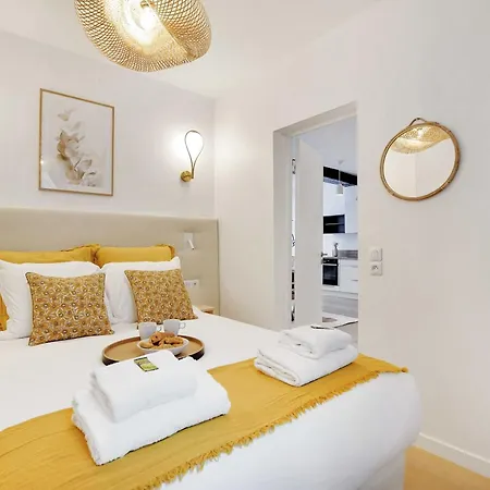Modern - 2br-6p - In Heart Of Le Marais Apartment *
